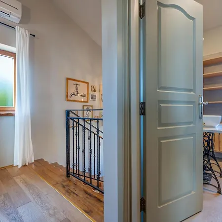 Paradis 13 By Interhome