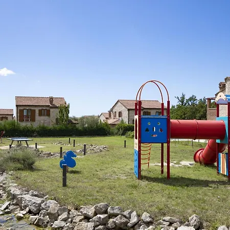 Dom wakacyjny Paradis 13 By Interhome Butkovići